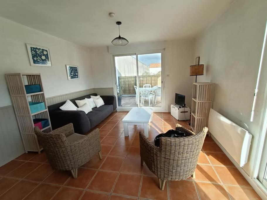 Maison 6 Pers Proche Plage De Tanchet La Pironnière Extérieur photo